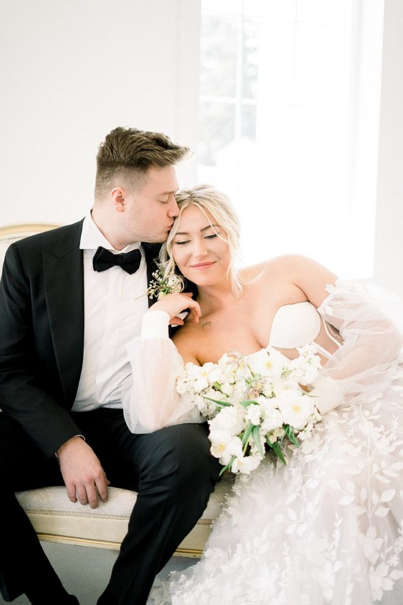 Abella Events Weddings Minneapolis MN Fine Art Wedding Photography Rachel Elle Photography 260 websize