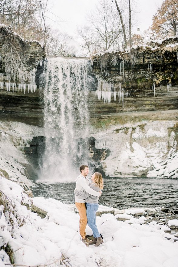 Bailey Brandin Fine Art Engagement Photography Minnehaha Falls Minneapolis MN 20202 websize