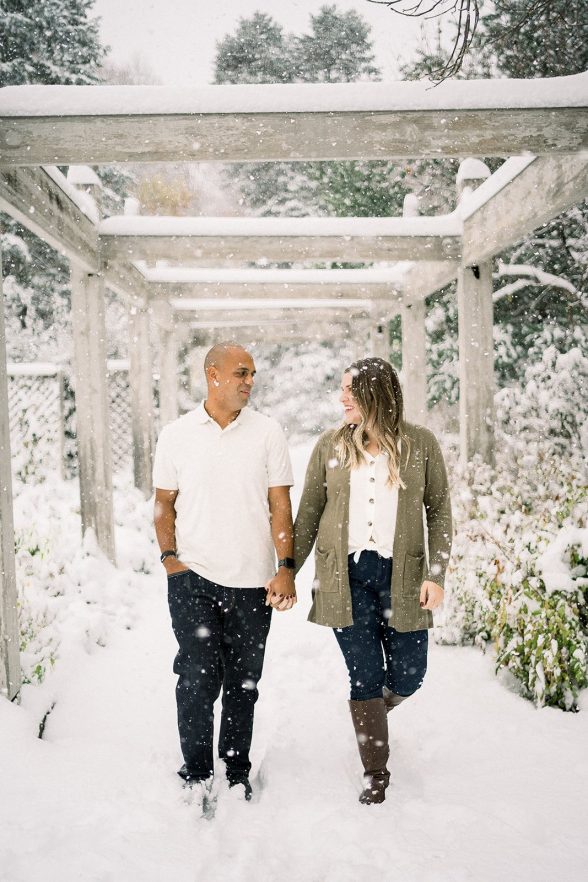 Heather Josh Luxury Fine Art Engagement Photography MN Landscape Arboretum Chanhassen MN 20206 websize