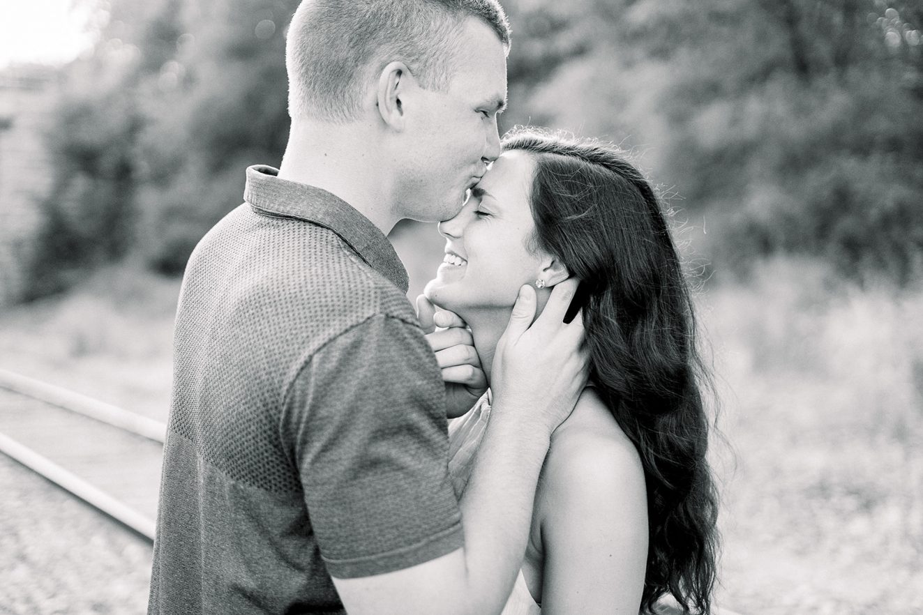 Theresa Derek Fine Art Engagement Session Boom Island Minneapolis MN 2020 316 websize