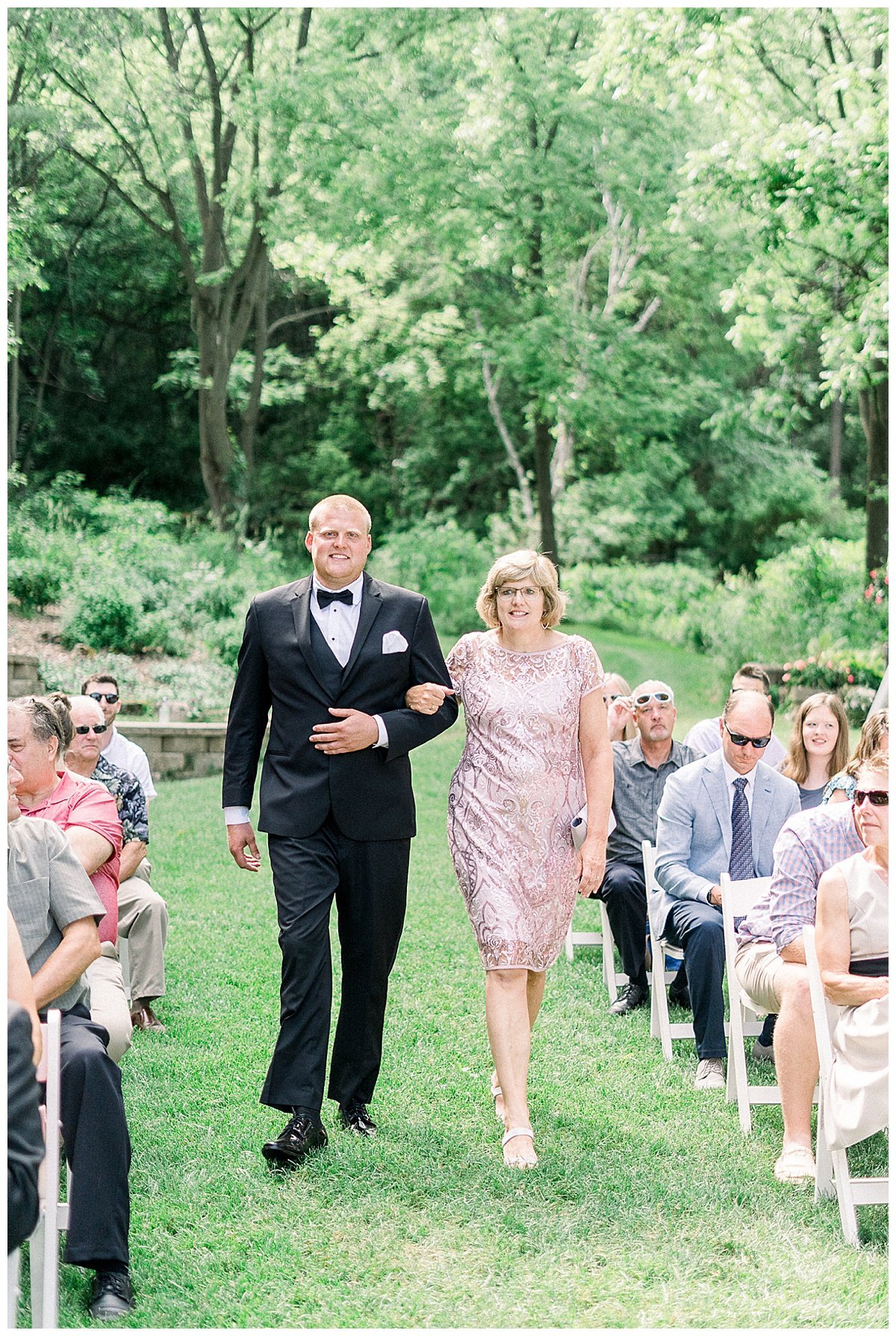 Round Barn Farm Wedding Red Wing Minnesota Rachel Elle Photography173