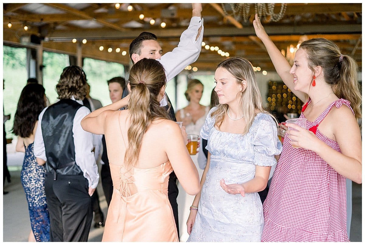 Round Barn Farm Wedding Red Wing Minnesota Rachel Elle Photography280