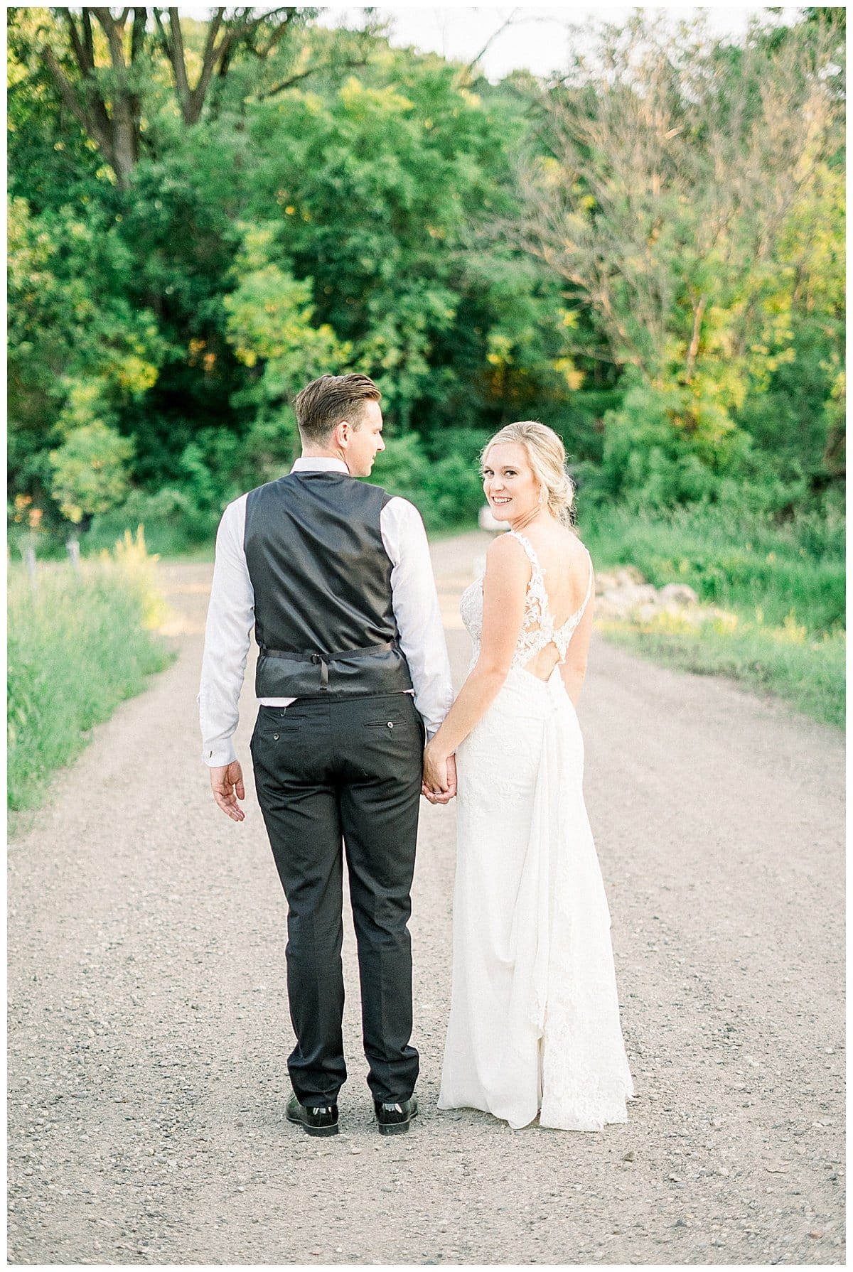 Round Barn Farm Wedding Red Wing Minnesota Rachel Elle Photography299