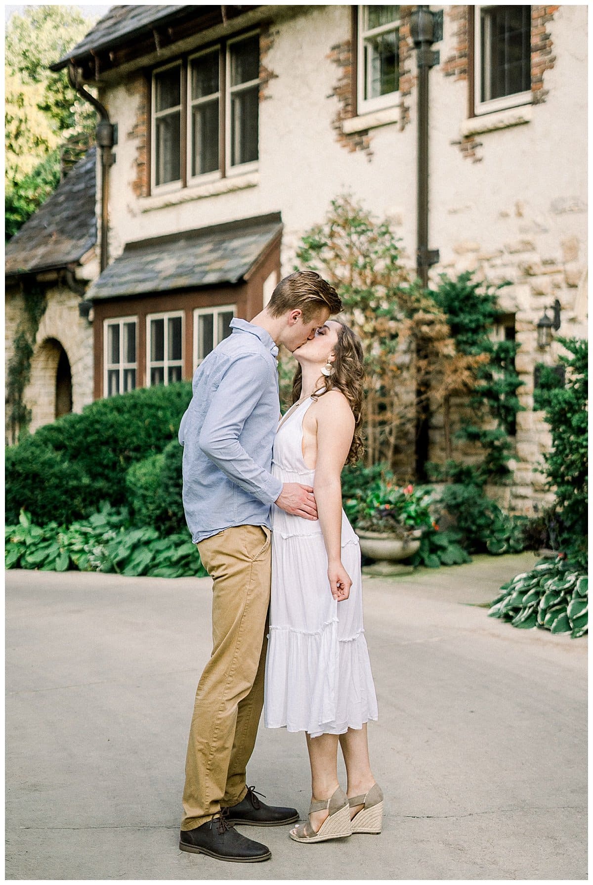 Vanesssa Dylan Rochester Engagement Photography Rochester MN Plummer House Rachel Elle Photography54