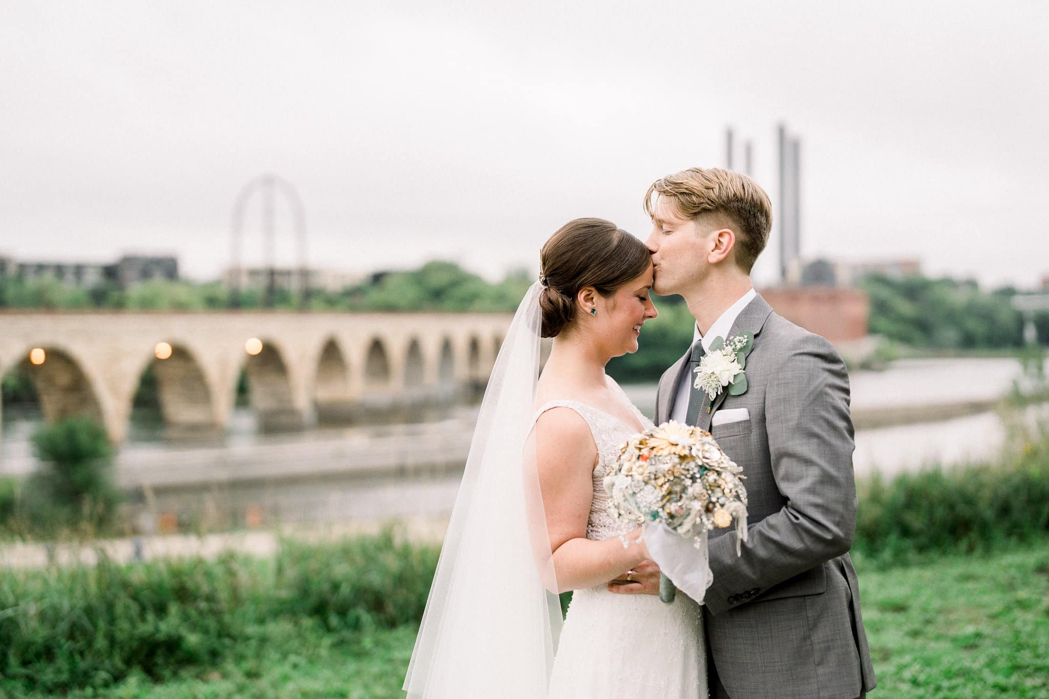 Jane Hollis Minneapolis Mill City Museum wedding Rachel Elle Photography584