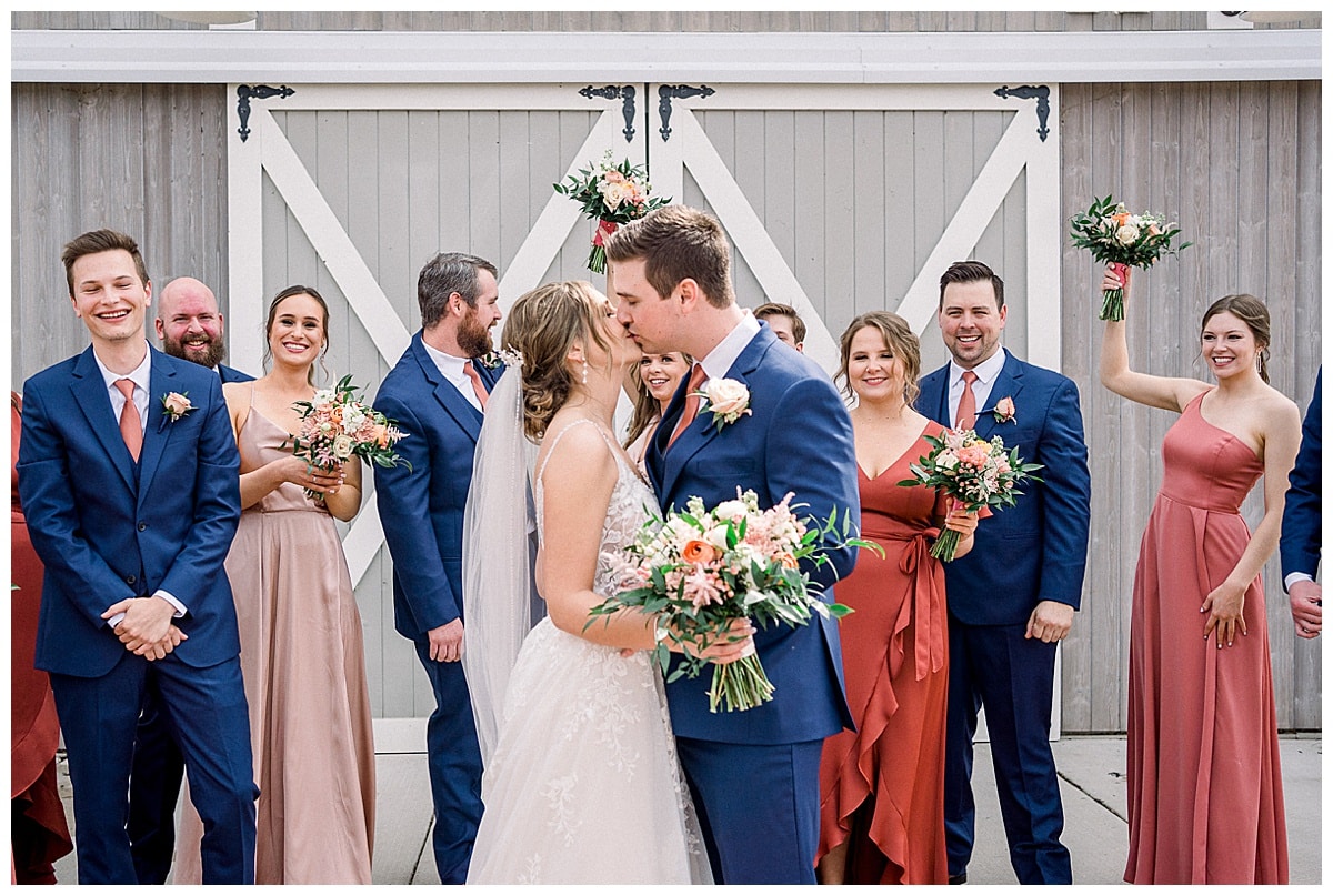 Lauren Adam Ashery Lane Farm Wedding Photography Minneapolis Wedding Photographer Rachel Elle Photography206