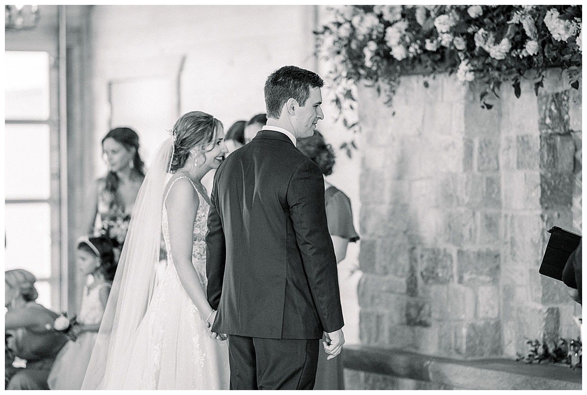 Lauren Adam Ashery Lane Farm Wedding Photography Minneapolis Wedding Photographer Rachel Elle Photography399