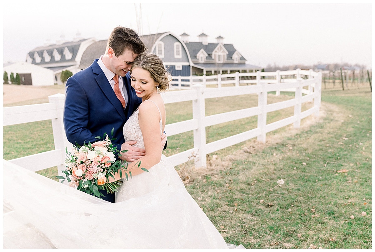 Lauren Adam Ashery Lane Farm Wedding Photography Minneapolis Wedding Photographer Rachel Elle Photography657