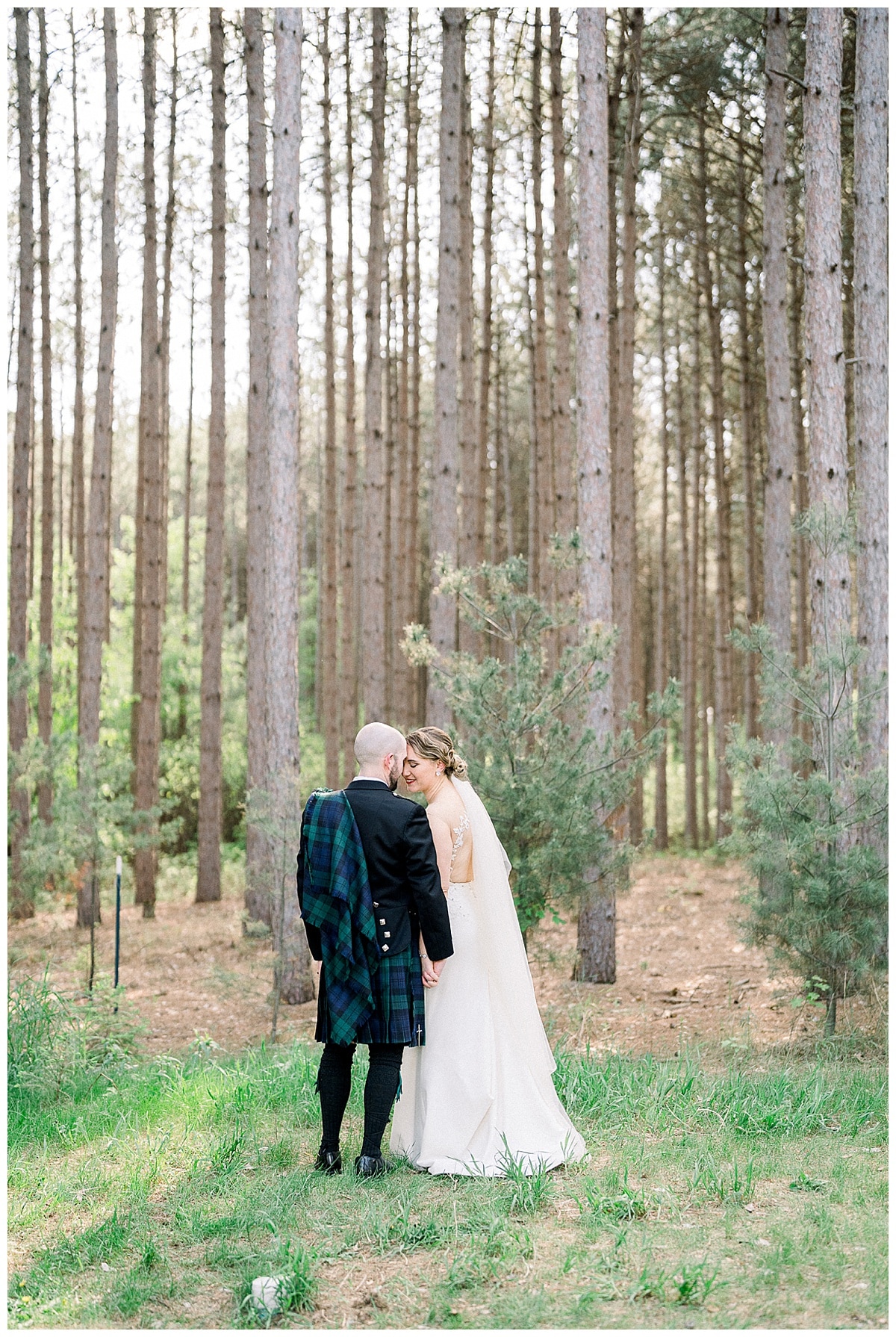 Sarah Kevin Pinewood Wedding Minnesota Wedding Photography Rachel Elle Photography347