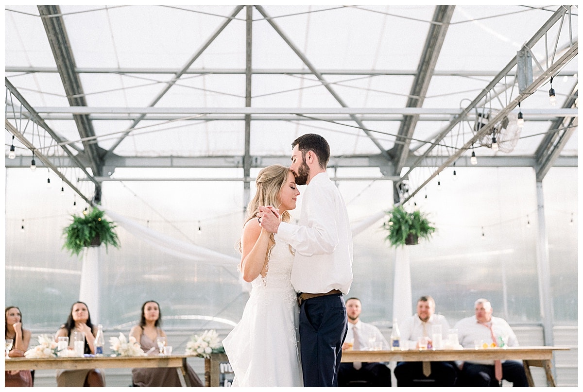 Sophie Anthony The Atrium Wedding Wisconsin Wedding Photography Rachel Elle Photography377